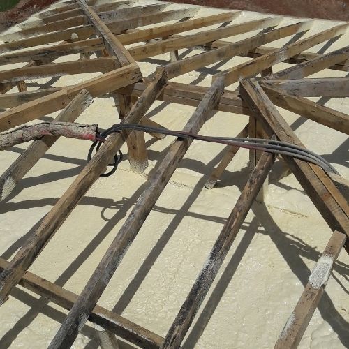 cati-arasi-yalitim-3 - İzomum Yalıtım | Polyurea ve Poliüretan Yalıtım Çözümleri